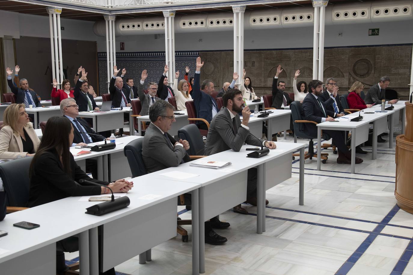 Pleno de la Asamblea Regional del 28 de diciembre de 2023, en imágenes