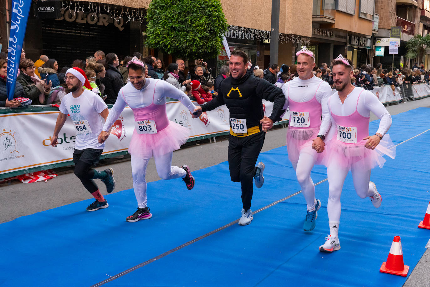 Los disfraces de la San Silvestre de Lorca 2023, en imágenes