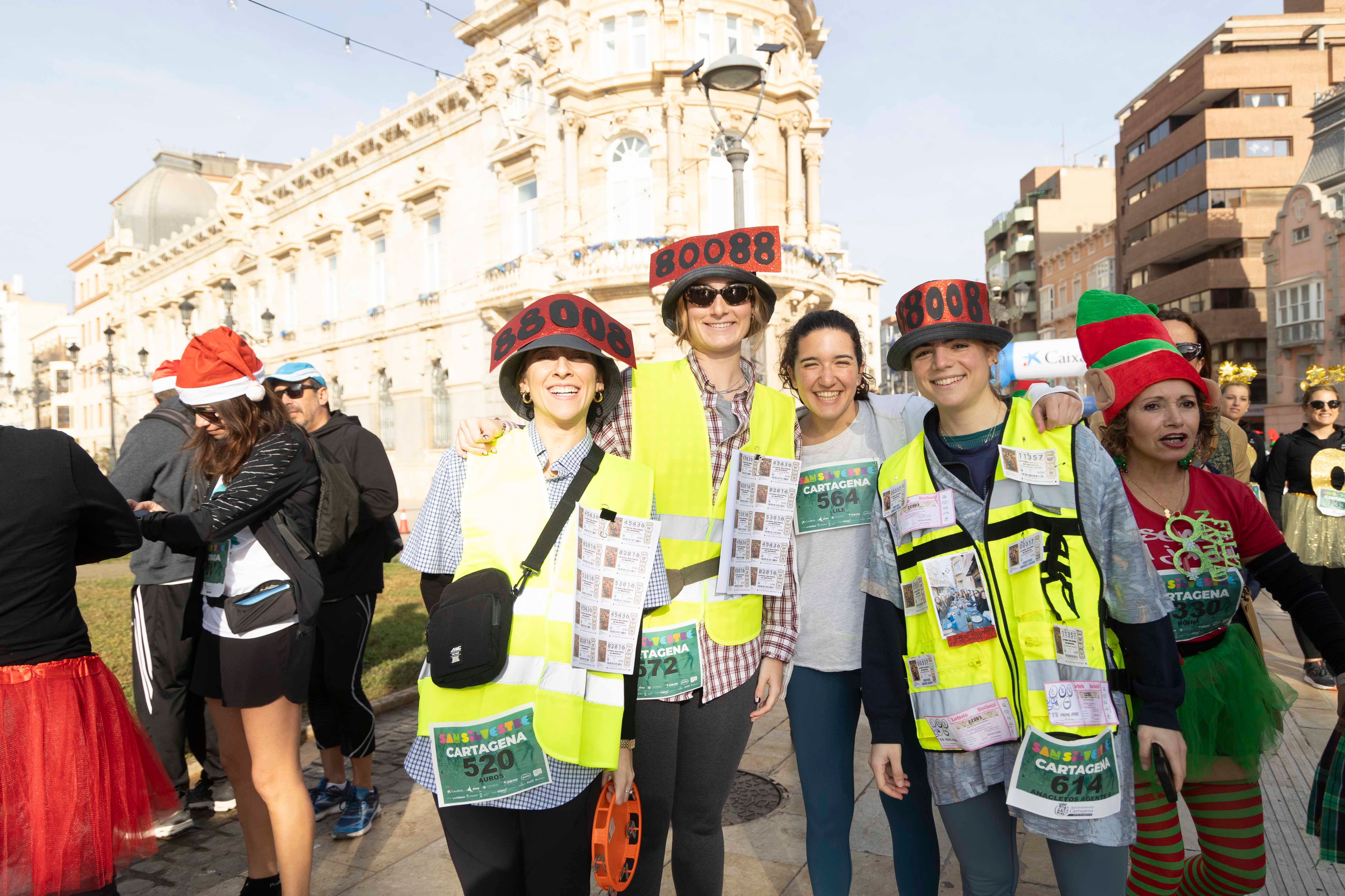 Los disfraces de la San Silvestre de Cartagena 2023, en imágenes