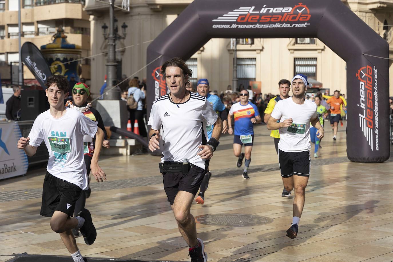 La carrera San Silvestre Cartagena 2023, en imágenes