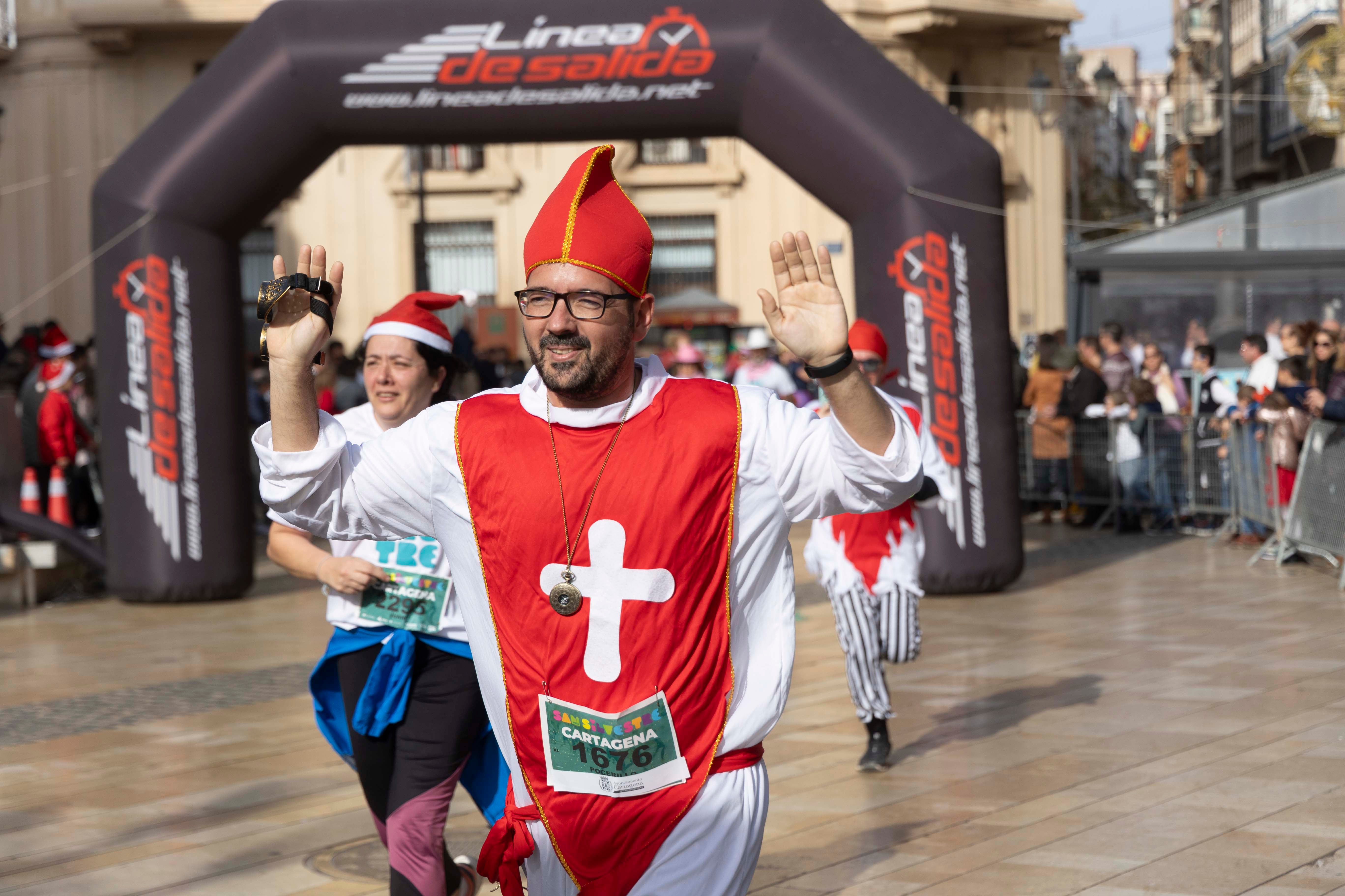 Los disfraces de la San Silvestre de Cartagena 2023, en imágenes