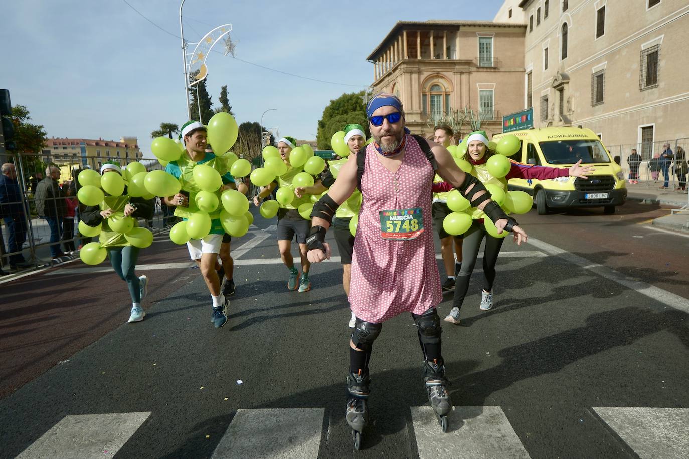 Los disfraces de la San Silvestre de Murcia 2023, en imágenes