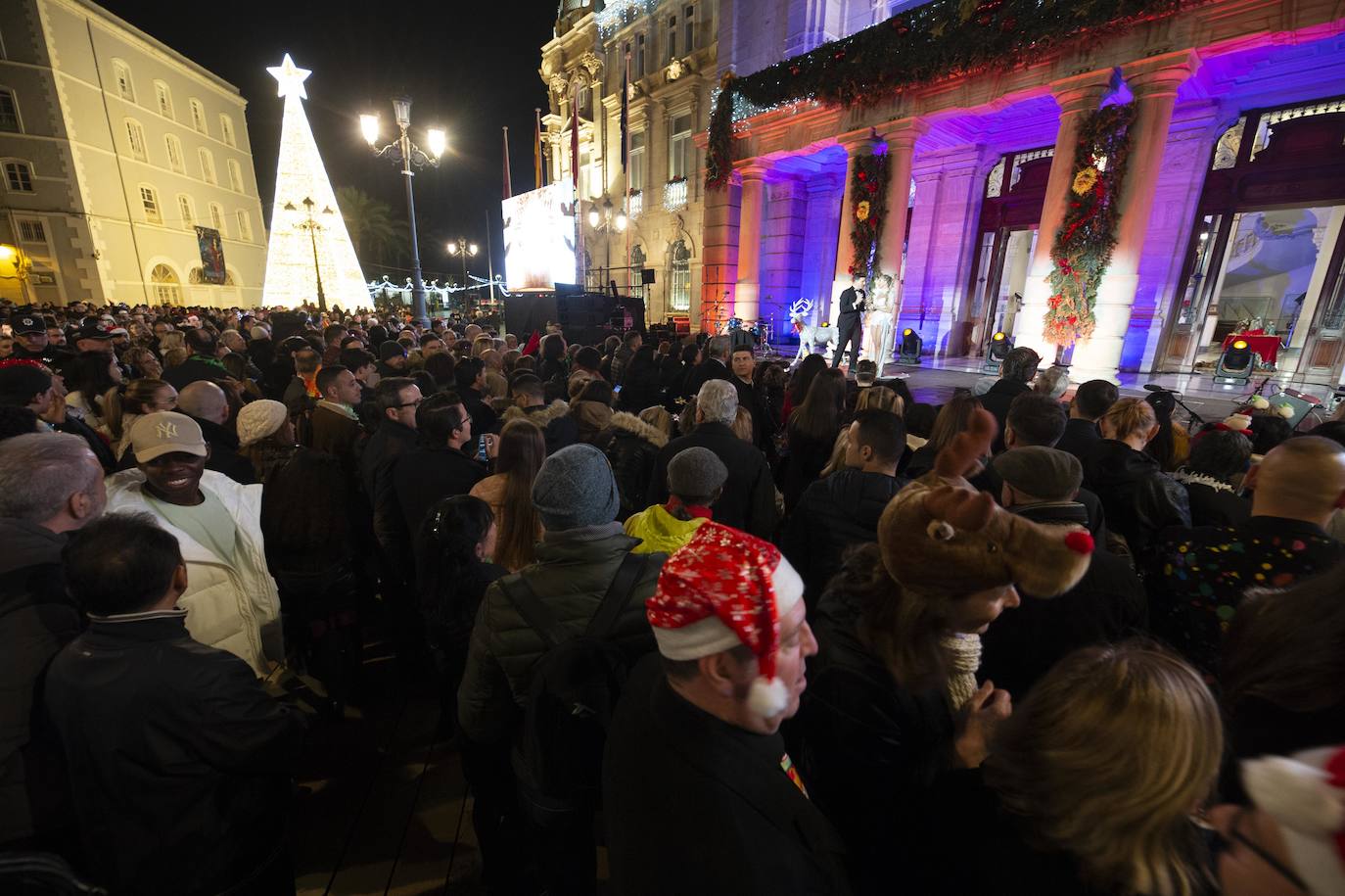 Fotos: Cartagena sale a la calle para despedir el año