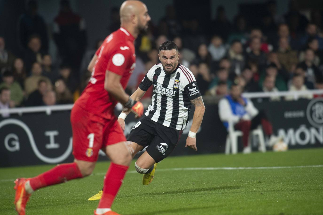 Fotos: La derrota del Cartagena frente al Villarreal, en imágenes