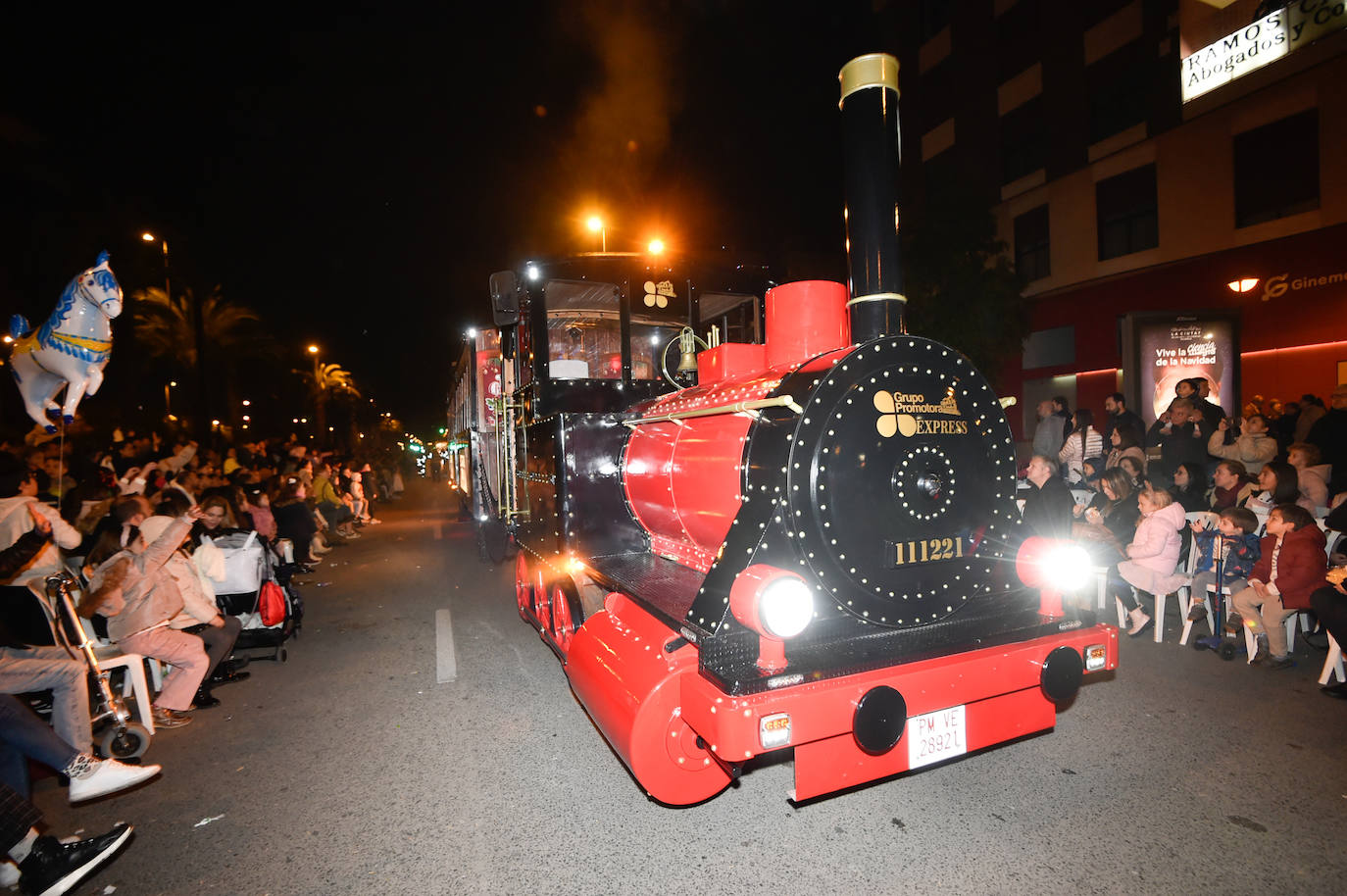 Fotos: Cabalgata de los Reyes Magos en Murcia 2023