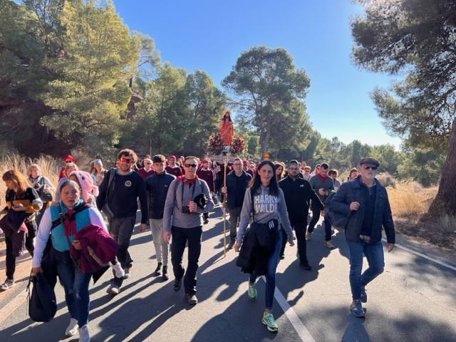 Fotos: La Patrona de Totana regresa a su santuario acompañada por unas 15.000 personas