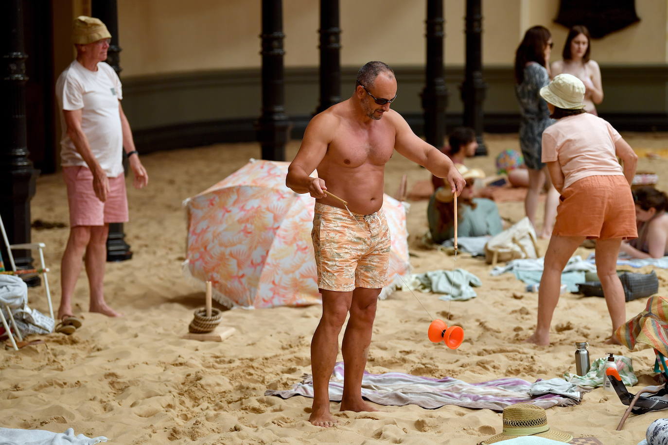 Fotos: Un día de playa en la ópera