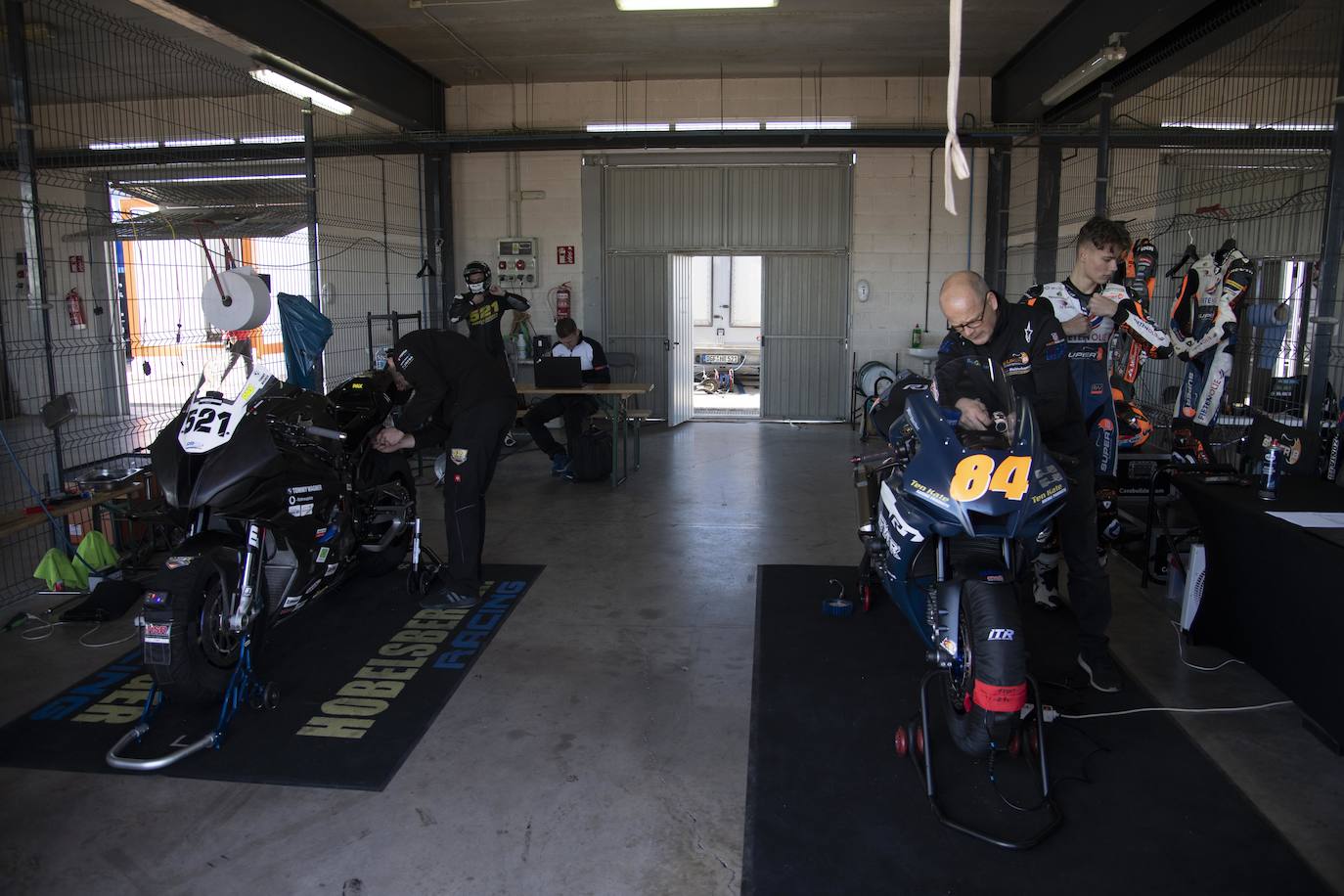 Fotos: Acosta se pone a punto en Cartagena