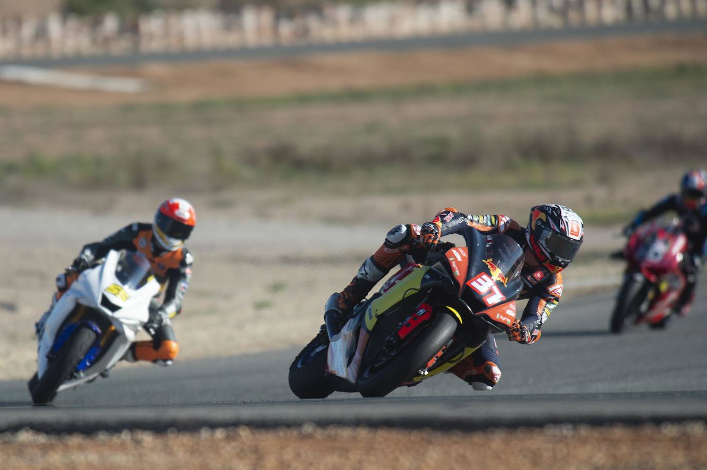 Fotos: Acosta se pone a punto en Cartagena