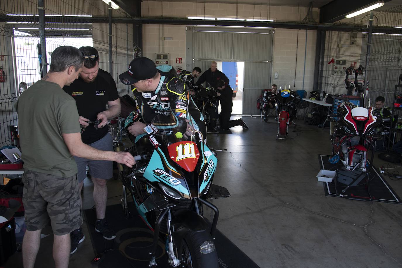 Fotos: Acosta se pone a punto en Cartagena