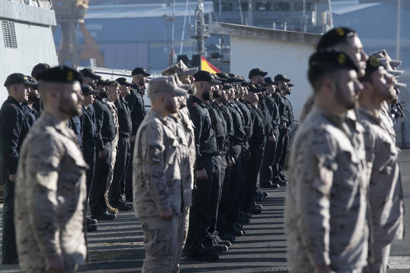 Fotos: La salida del buque Audaz en Cartagena, en imágenes