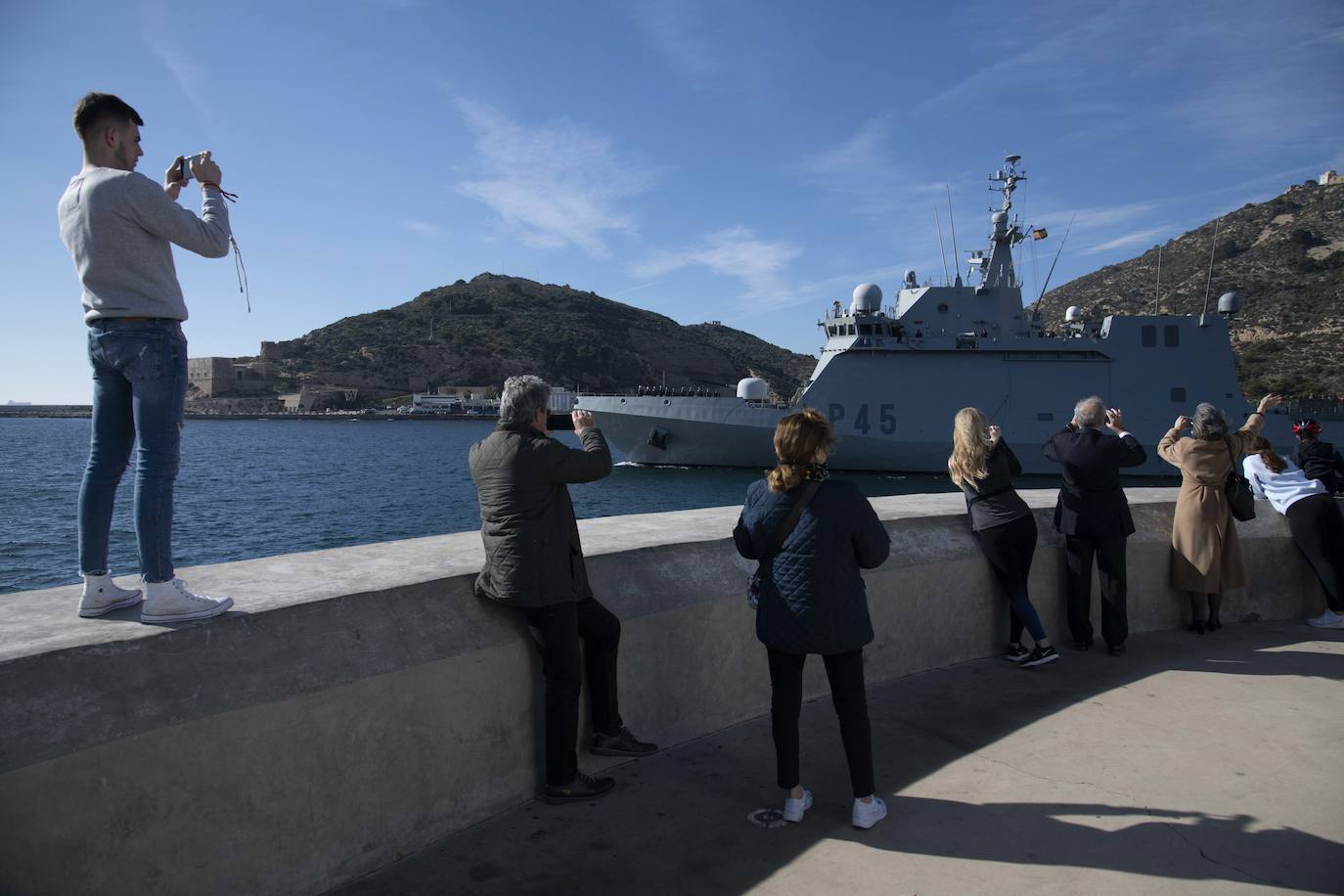 Fotos: La salida del buque Audaz en Cartagena, en imágenes
