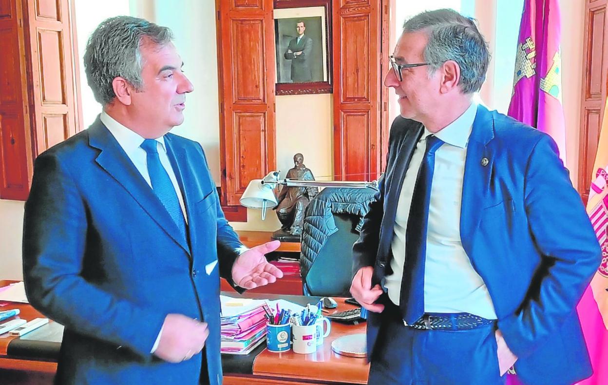 Juan María Vázquez junto a José Luján