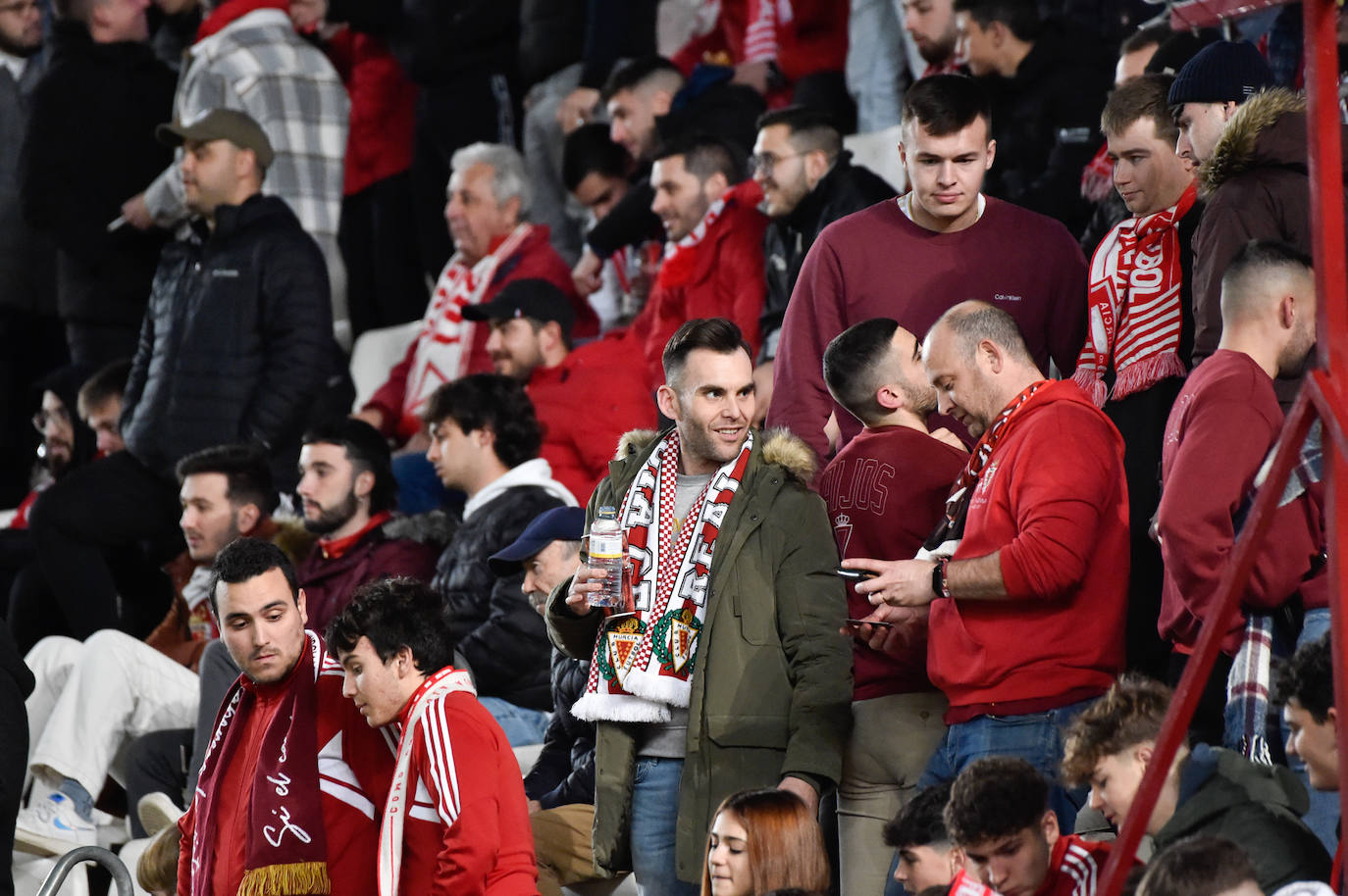 Fotos: Búscate en las gradas del Enrique Roca en la victoria del Real Murcia