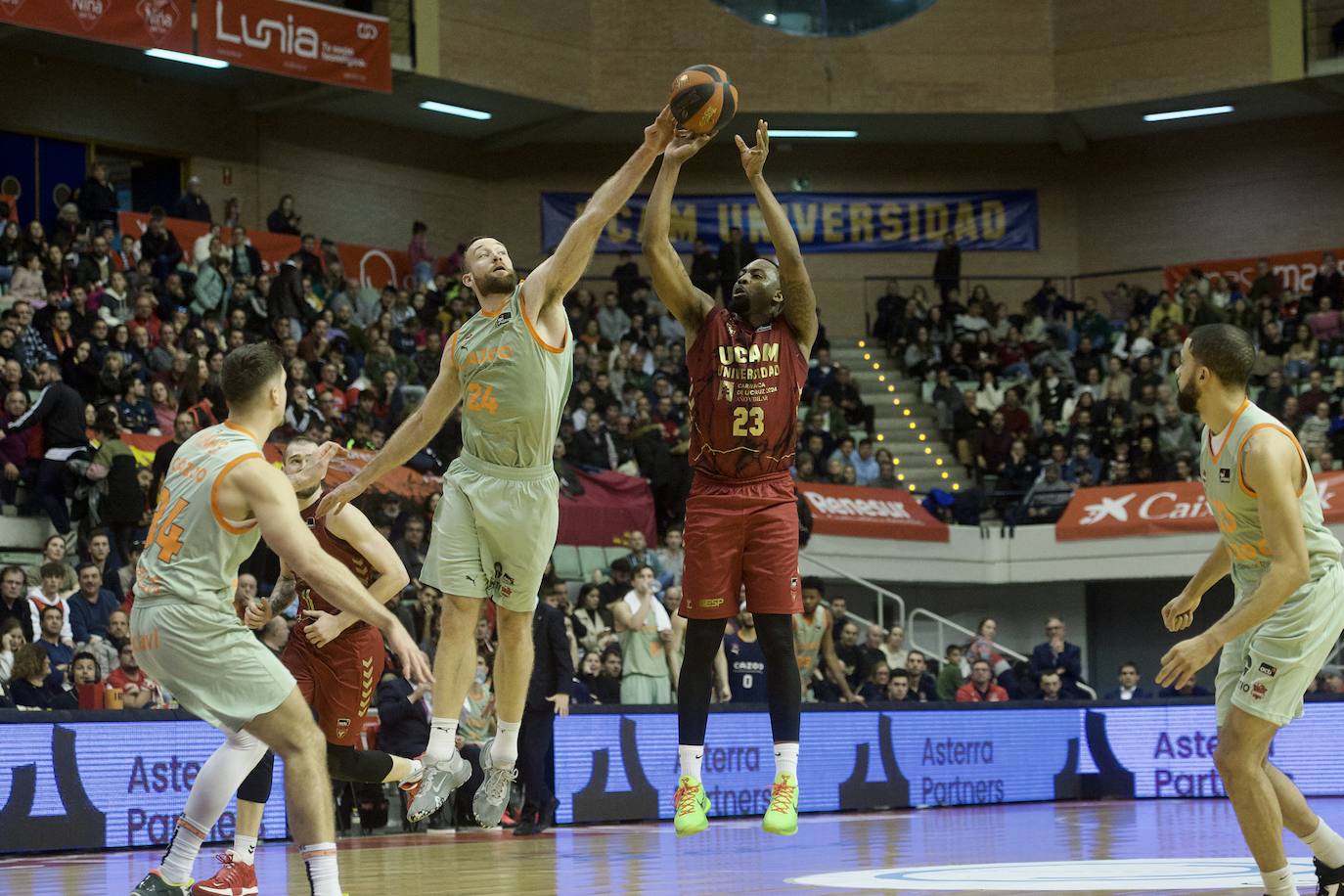 Fotos: La derrota del UCAM Murcia frente al Baskonia, en imágenes