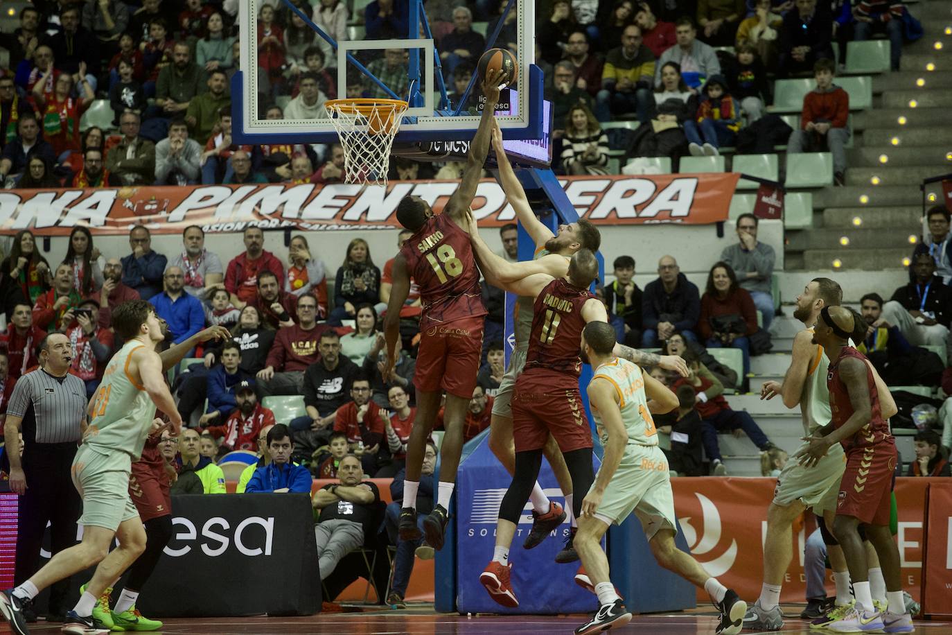 Fotos: La derrota del UCAM Murcia frente al Baskonia, en imágenes
