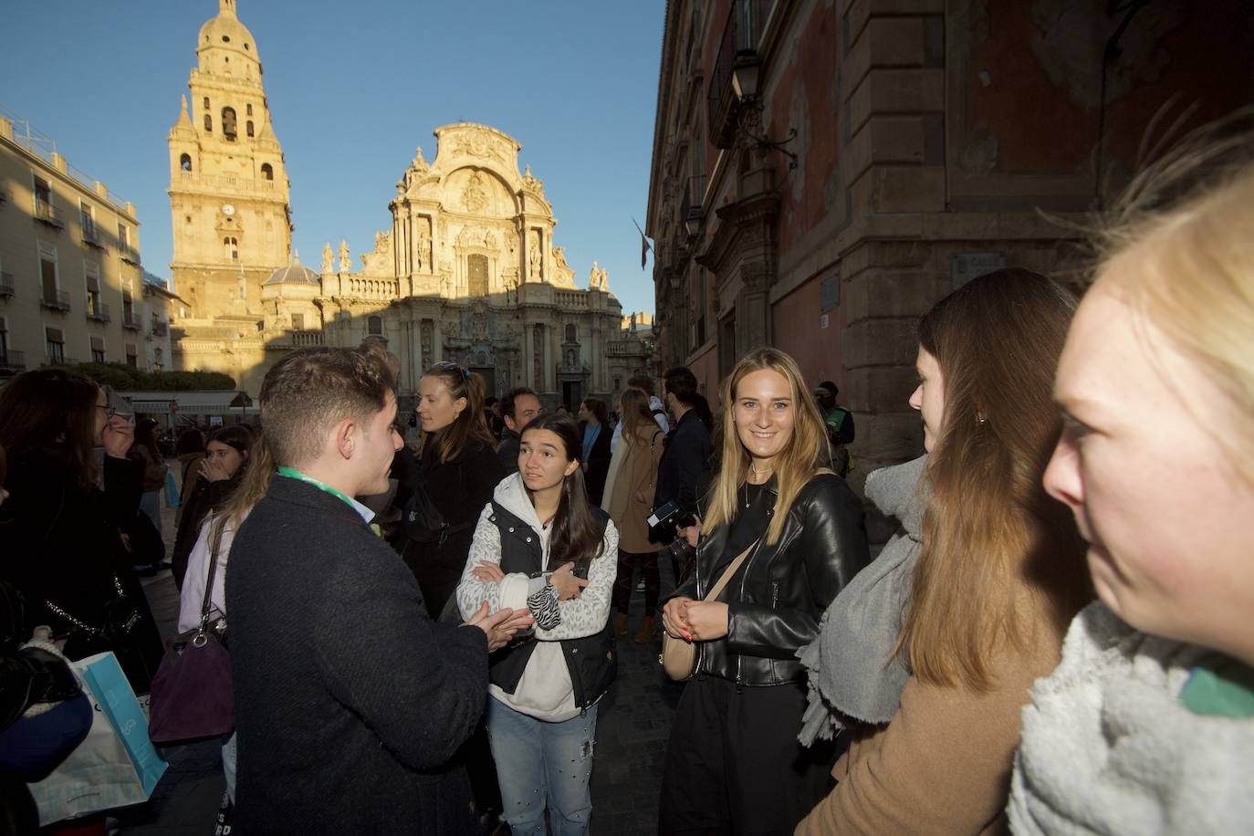 Fotos: Los &#039;erasmus&#039; visitan el Consistorio, en imágenes