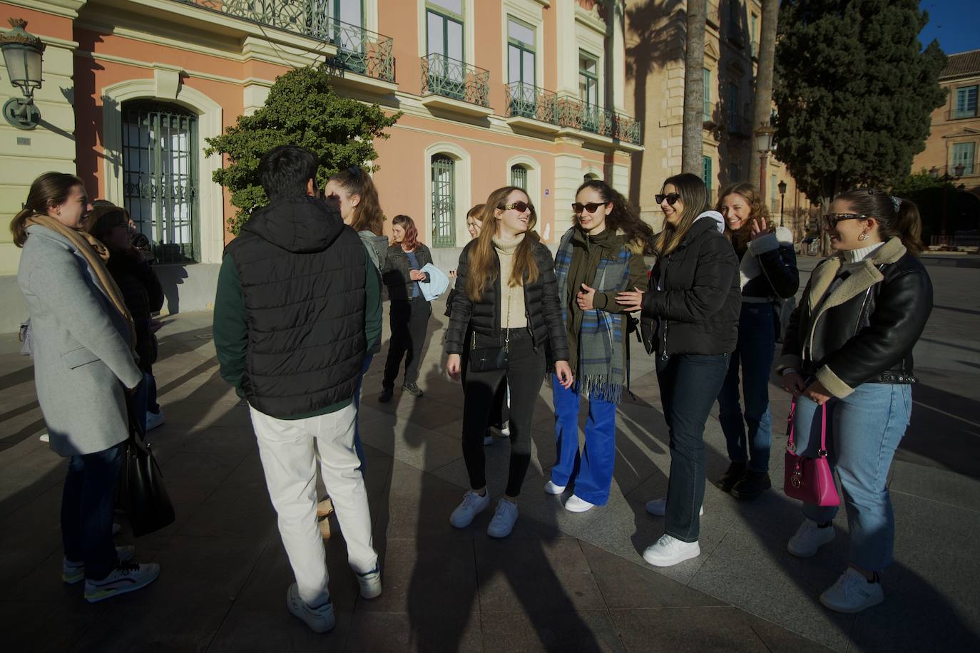 Fotos: Los &#039;erasmus&#039; visitan el Consistorio, en imágenes