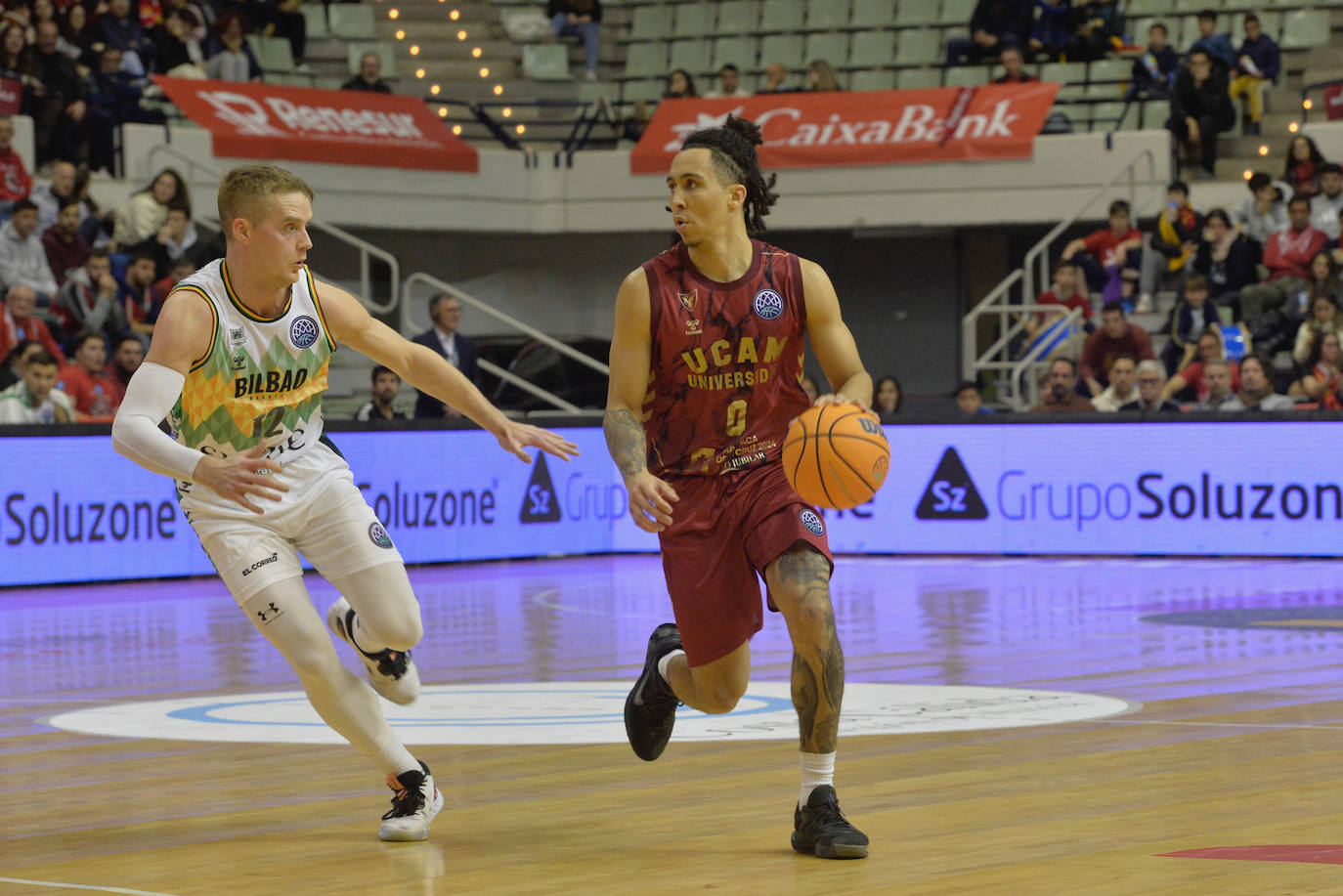 Fotos: Las imágenes del UCAM - Bilbao (90-72)