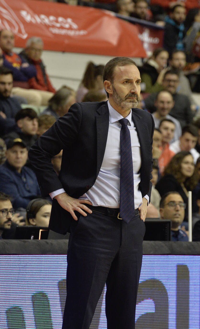 Fotos: Las imágenes del UCAM - Bilbao (90-72)