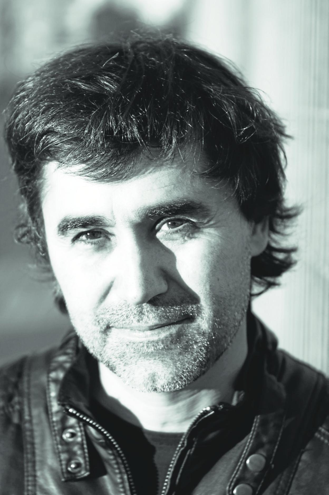 Pedro Simón (Madrid, 1971). 