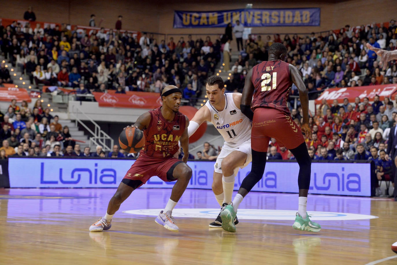 Fotos: La victoria del UCAM Murcia frente al Real Madrid, en imágenes
