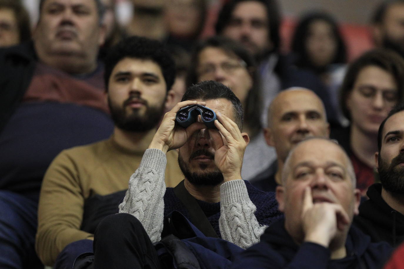 Fotos: Las imágenes del público en el UCAM-Real Madrid