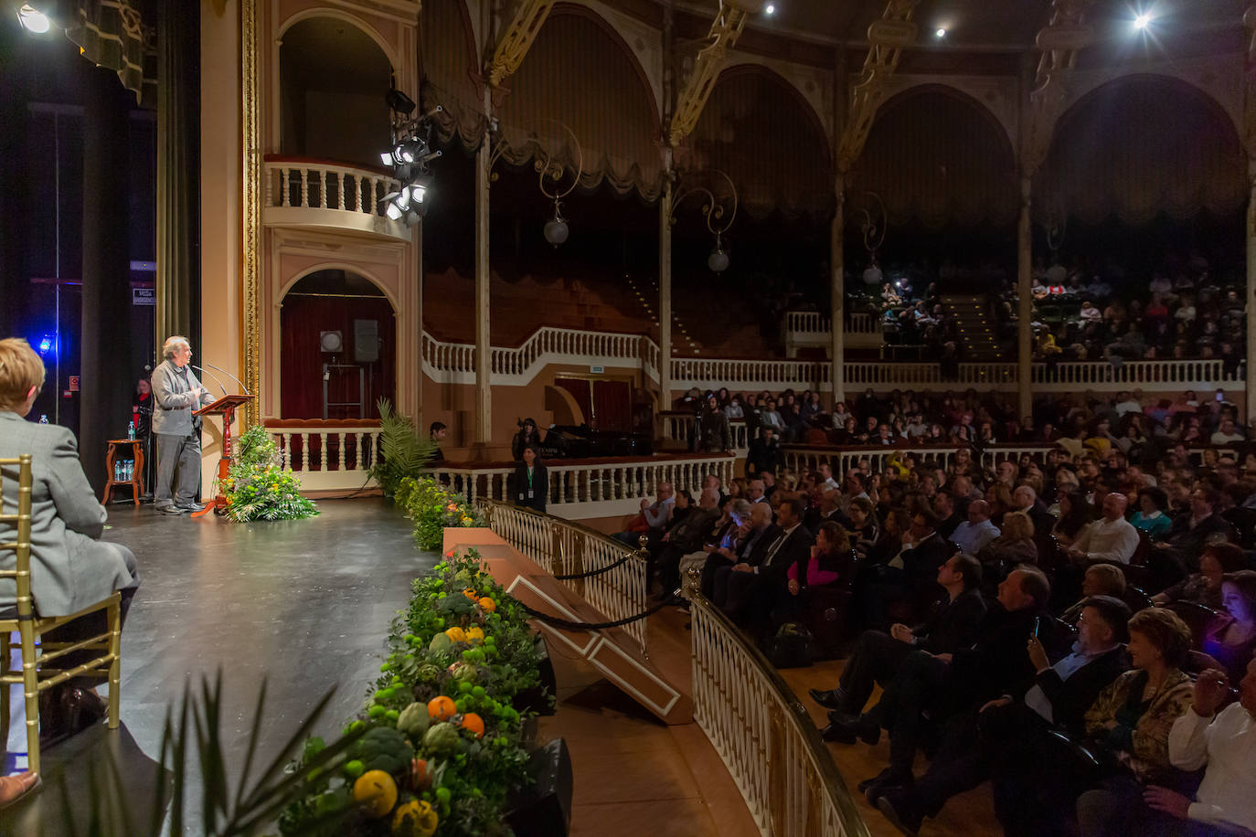 Fotos: Orihuela nombra Hijo Adoptivo a Serrat