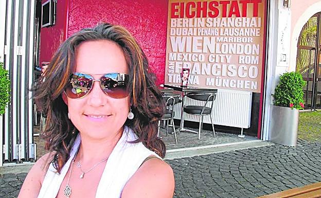 María del Mar Grandío Pérez. 