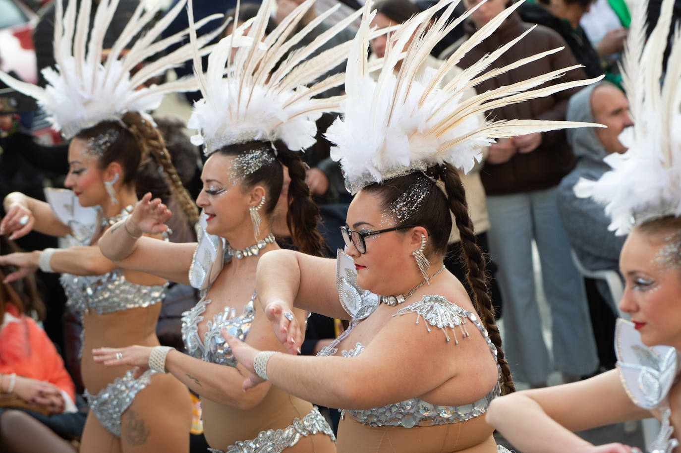 Fotos: El carnaval luce su esplendor en Beniaján