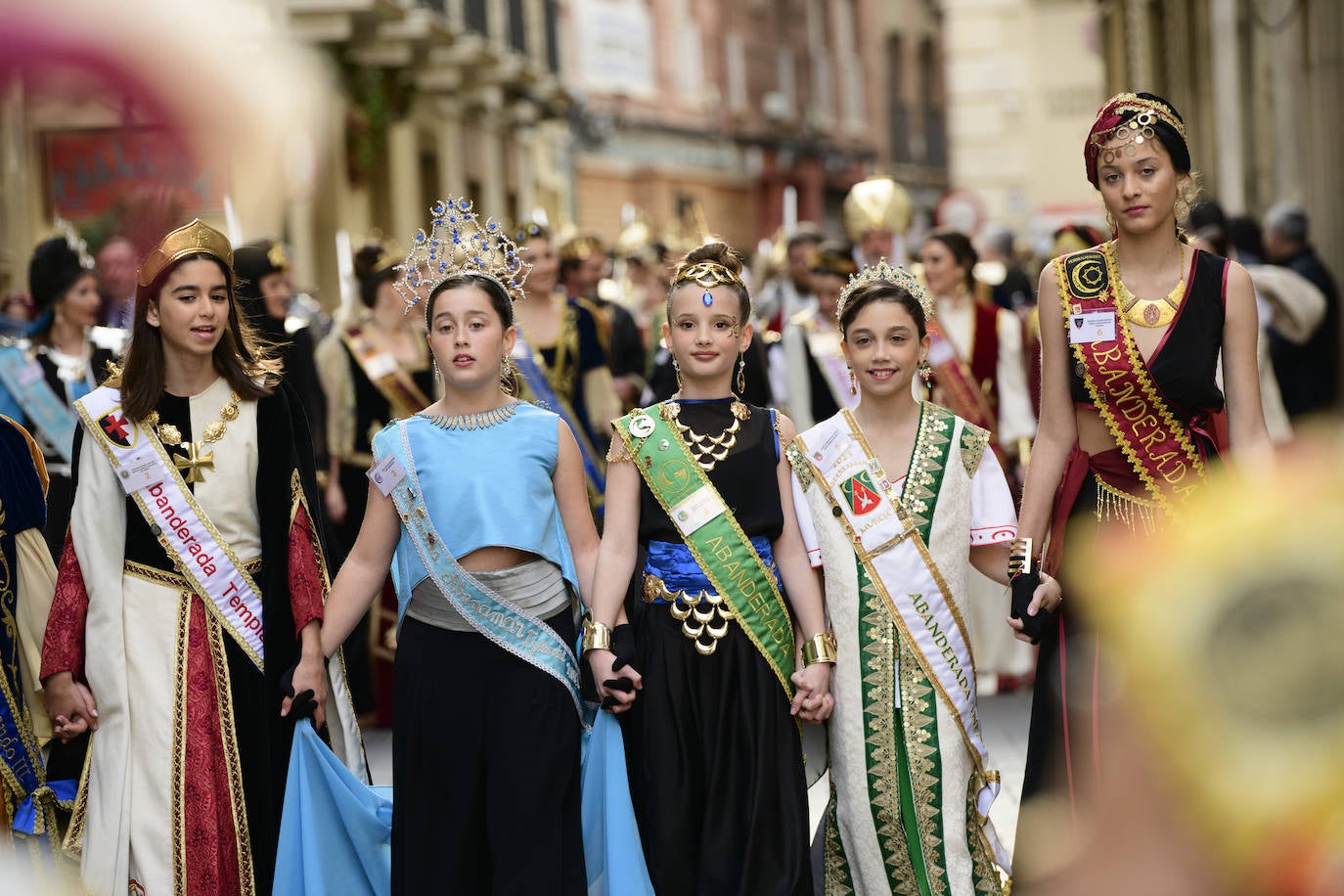 Fotos: La elección de las abanderadas culmina el Medio Año Festero de Moros y Cristianos de Murcia