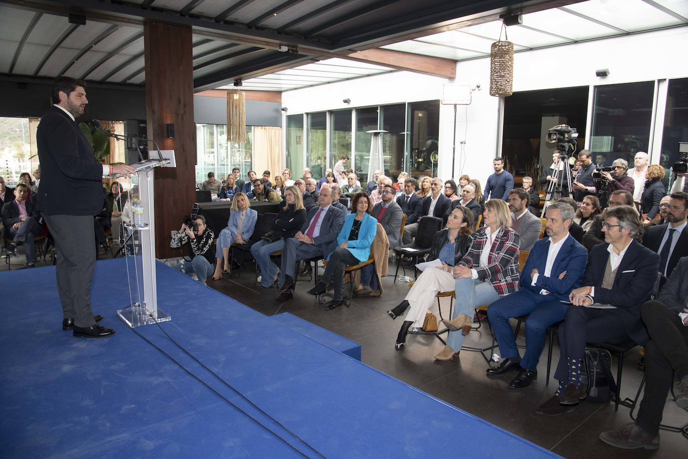Fotos: El acto del PP &#039;Economía Familiar y Vivienda&#039; celebrado en Cartagena, en imágenes