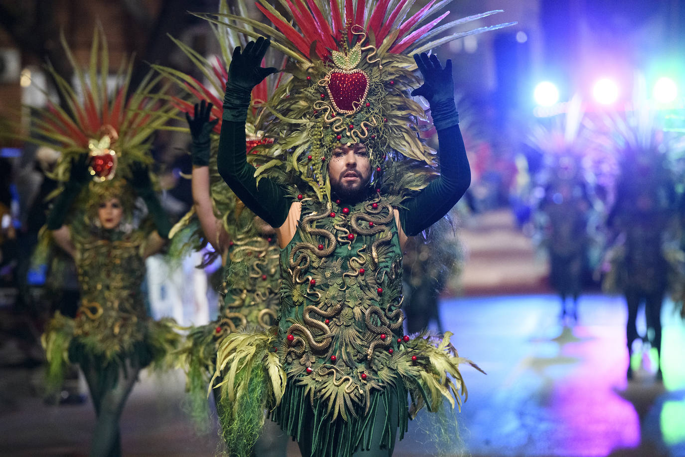 Fotos: El desfile de las comparsas foráneas en el Carnaval de Cabezo de Torres, en imágenes