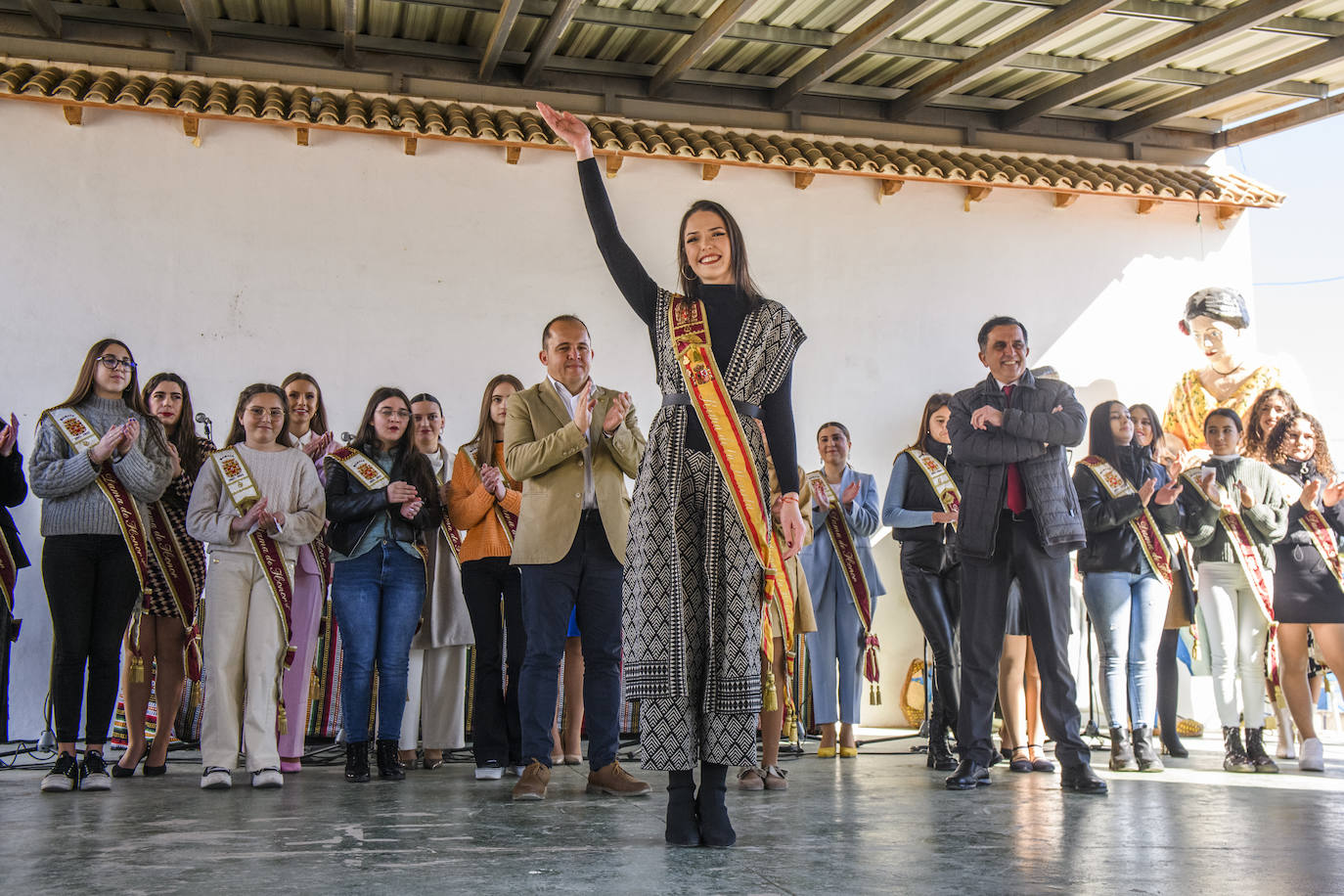 Fotos: Las peñas huertanas de Murcia despiden a las reinas y sus cortes de más largo mandato