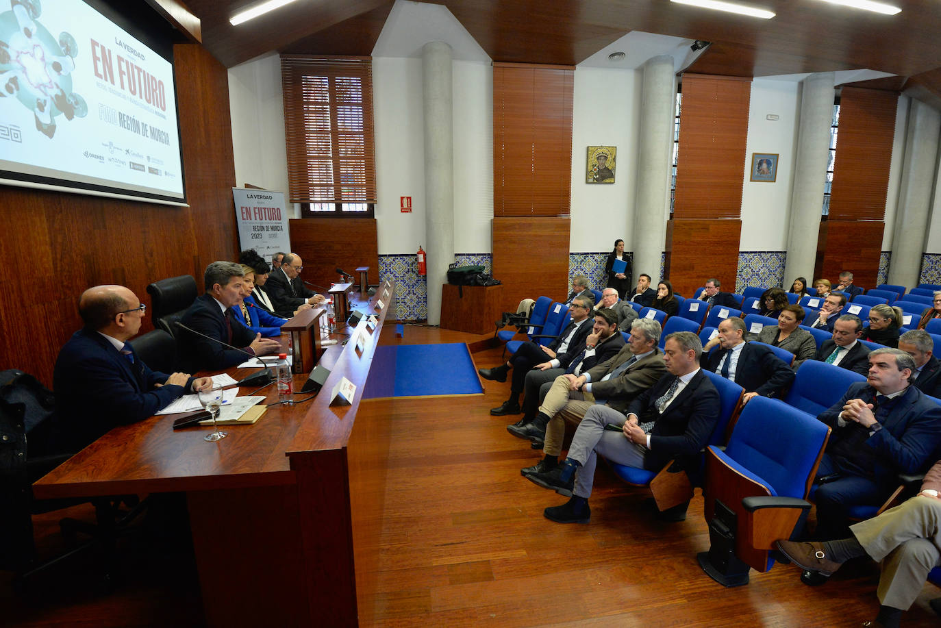 Fotos: Foro de LA VERDAD &#039;En futuro. Retos, tendencias y estrategia regional&#039;