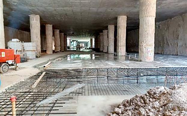 Obras en el subterráneo de la nueva estación de Murcia.