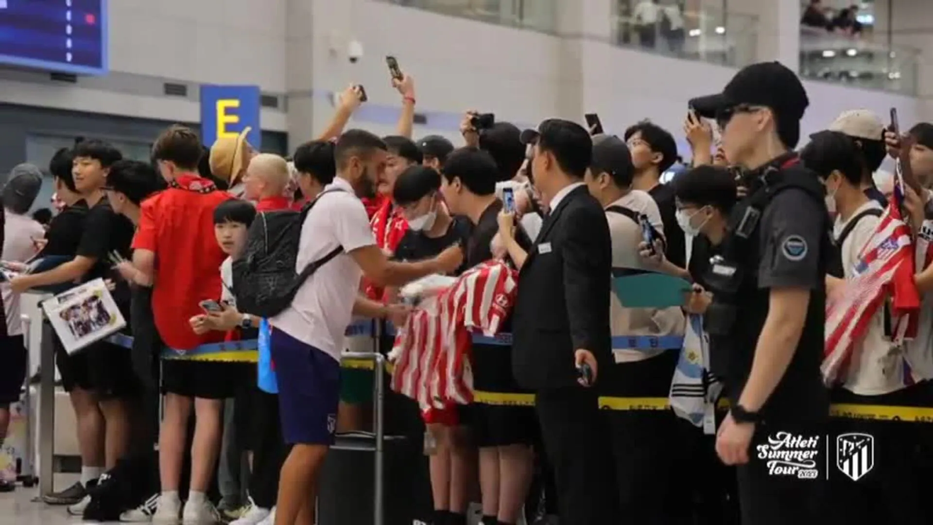 Recibimiento por todo lo alto al Atleti en Corea del Sur