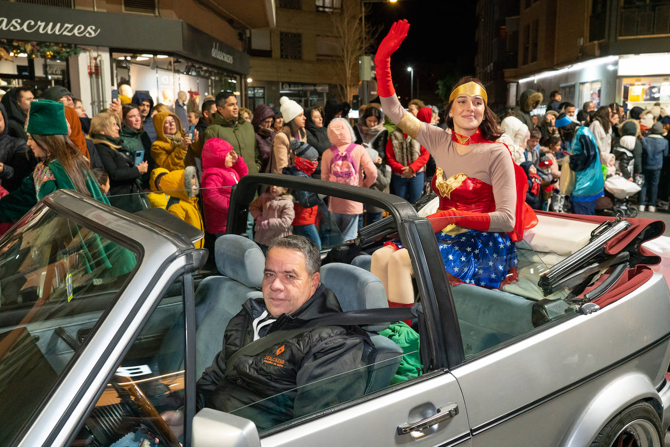 La cabalgata de los Reyes Magos de Lorca, en imágenes
