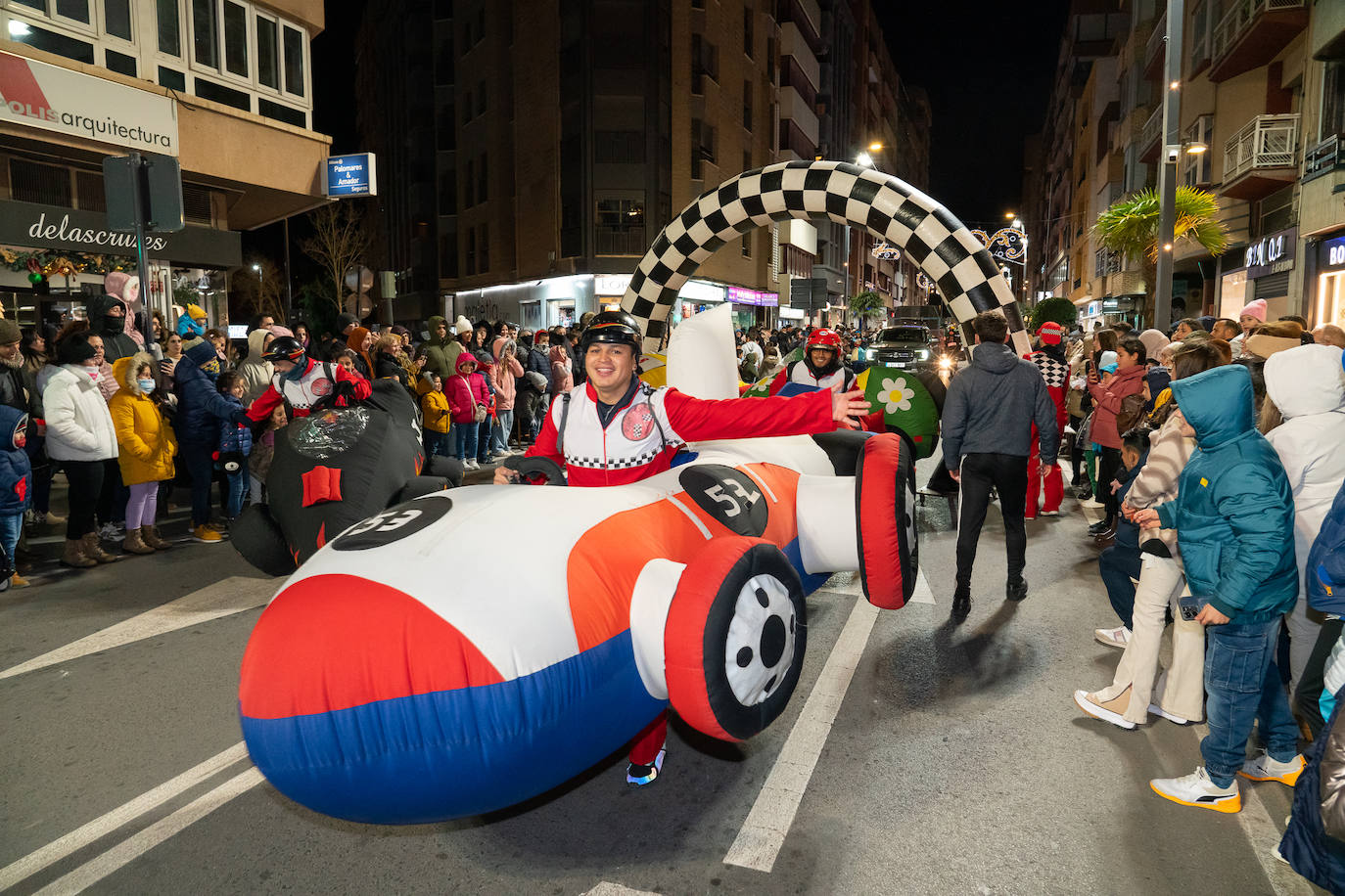 La cabalgata de los Reyes Magos de Lorca, en imágenes