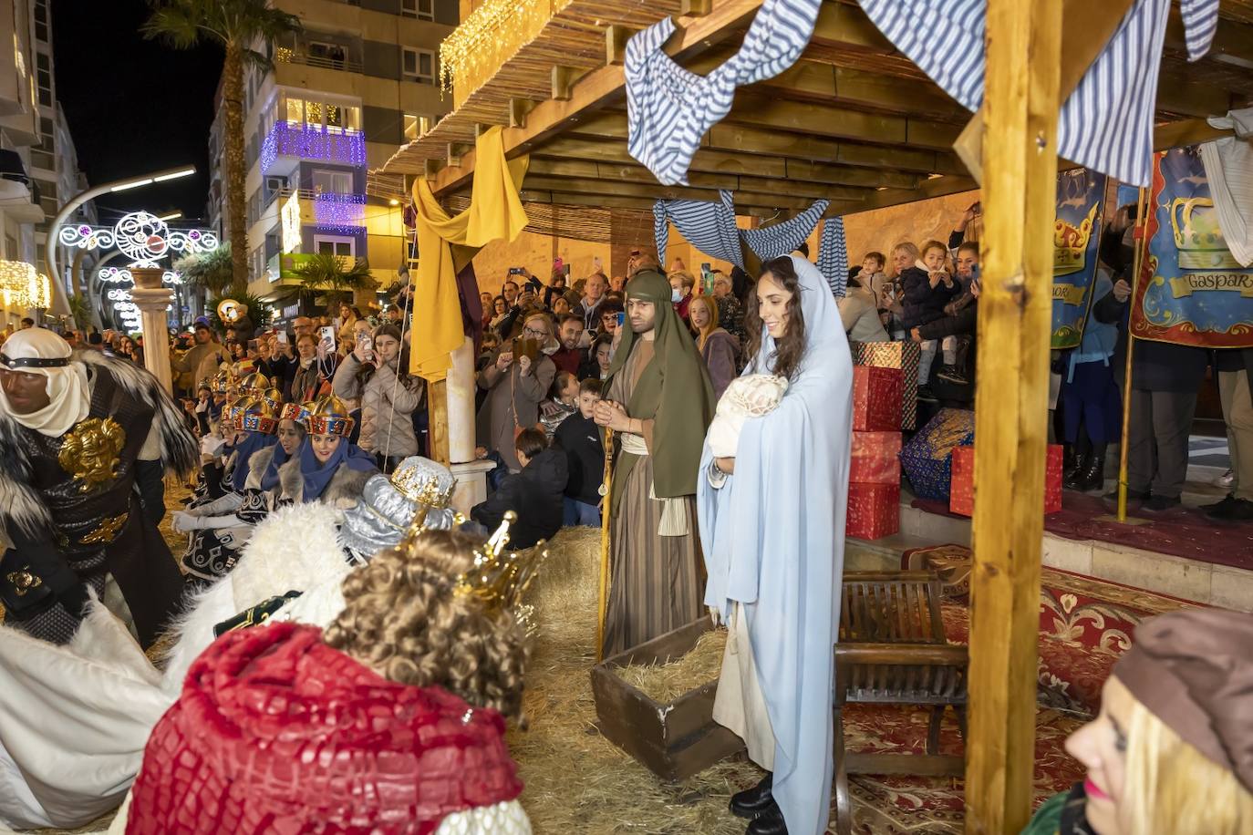 La cabalgata de Reyes Magos de Torrevieja, en imágenes