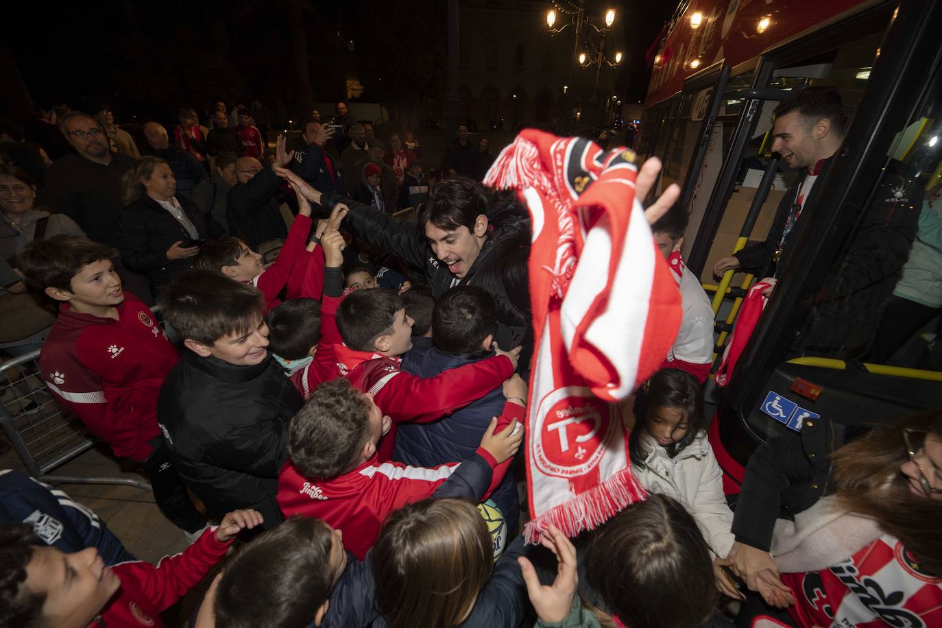 La celebración de la victoria del Jimbee en la Supercopa, en imágenes