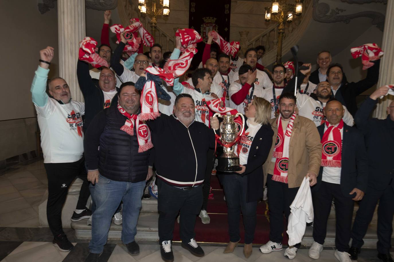 La celebración de la victoria del Jimbee en la Supercopa, en imágenes