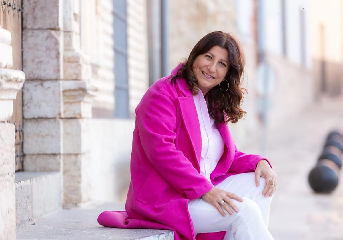 La escritora Lucrecia López Guirao.