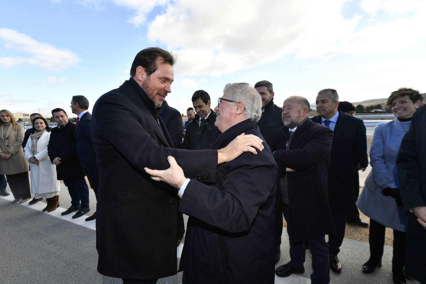 Inauguración del último tramo de la autovía A-33