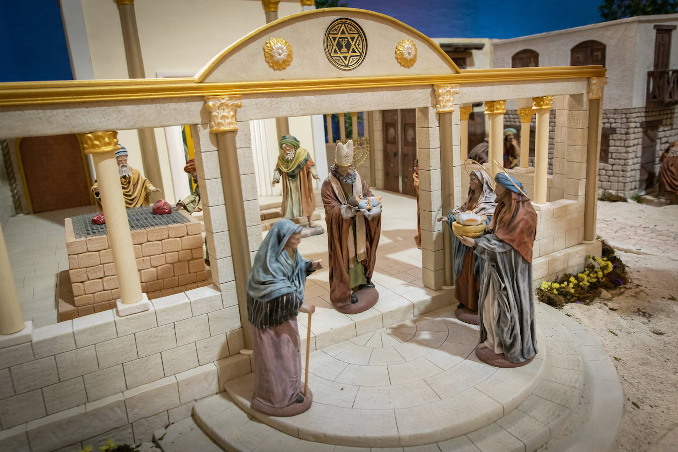 Las imágenes del belén del convento de franciscanos de Orihuela