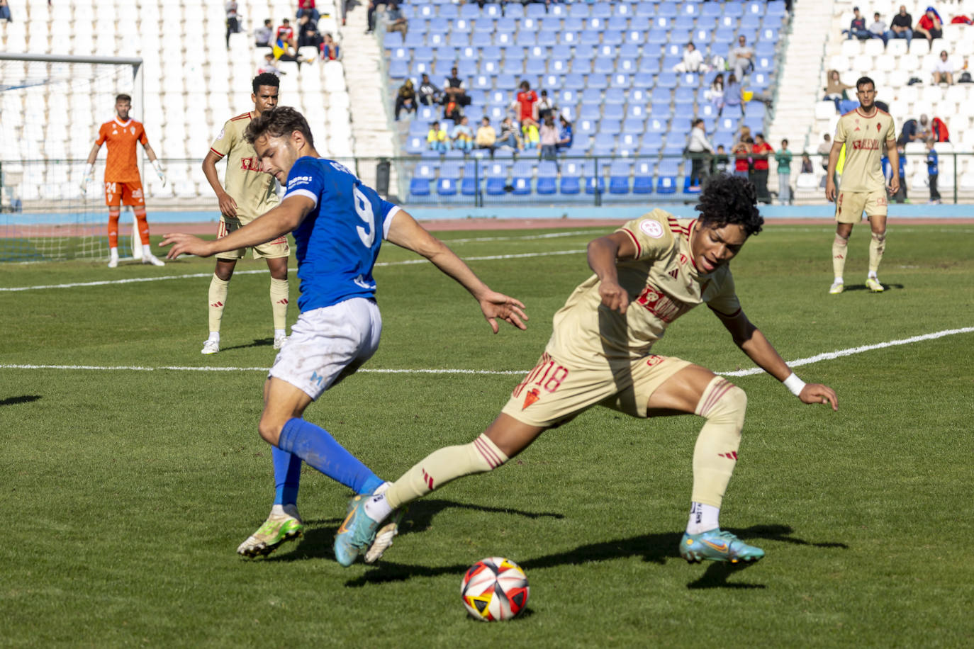 Las imágenes del partido entre el Melilla y el Real Murcia