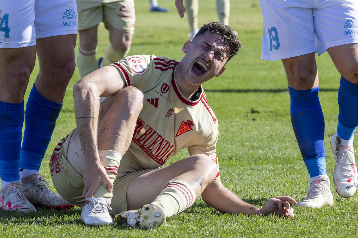 Las imágenes del partido entre el Melilla y el Real Murcia