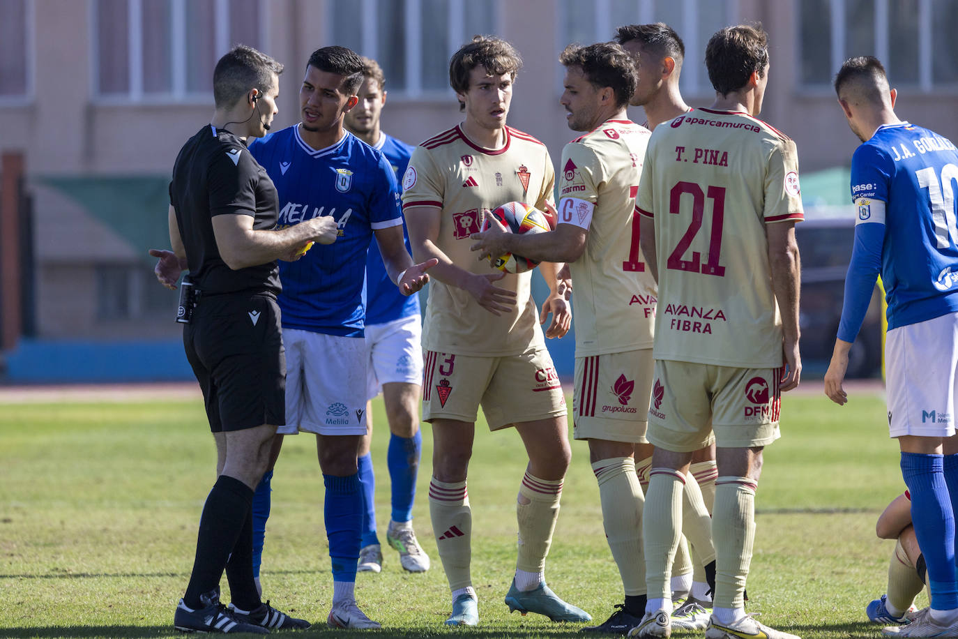 Las imágenes del partido entre el Melilla y el Real Murcia