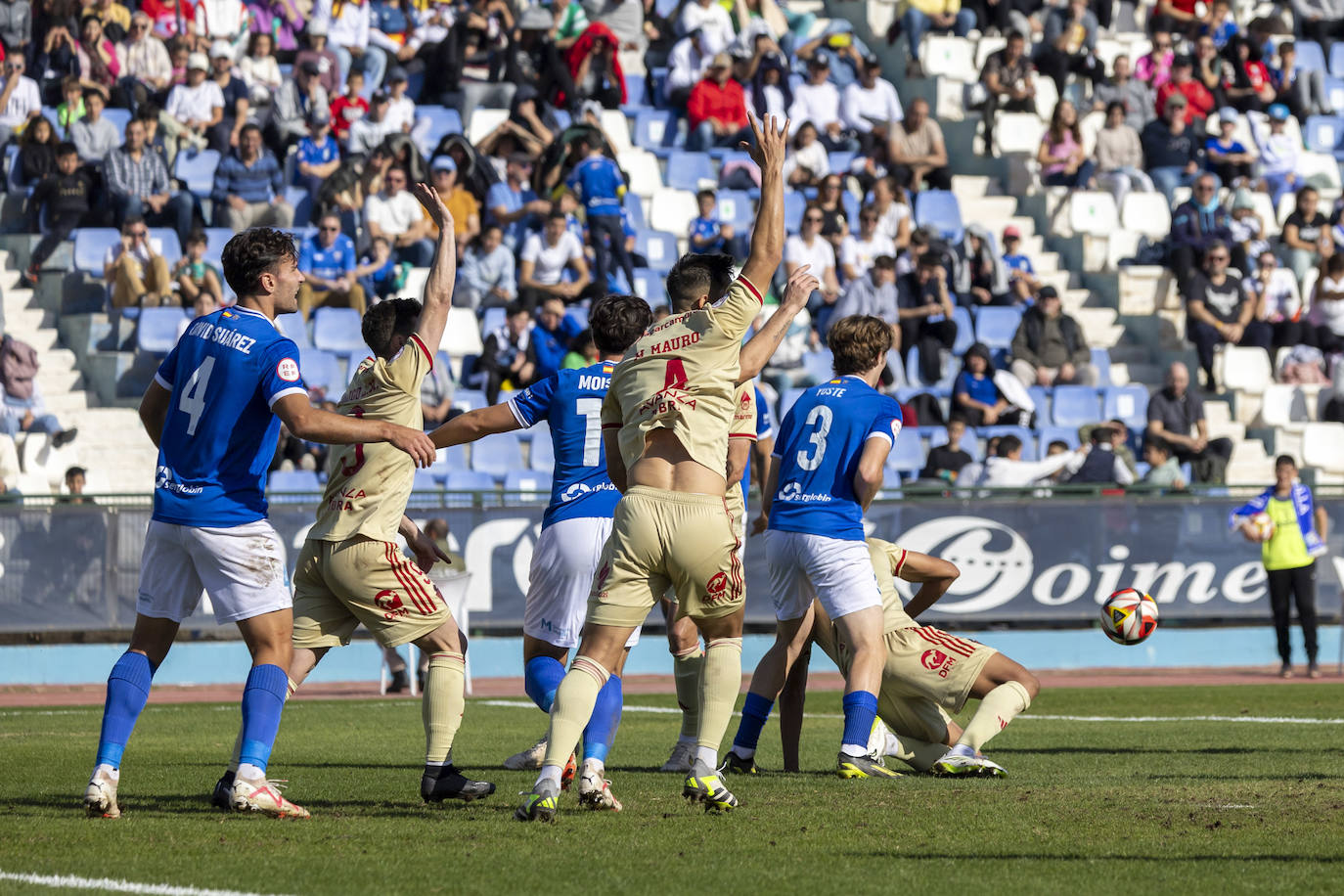 Las imágenes del partido entre el Melilla y el Real Murcia