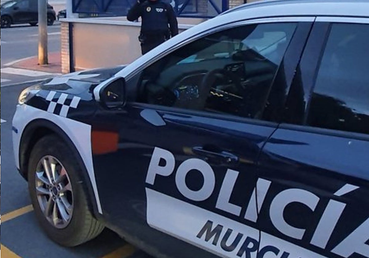 Roba cable de cobre de una obra e intenta darse a la fuga al ser detectado por la Policía Local en Murcia